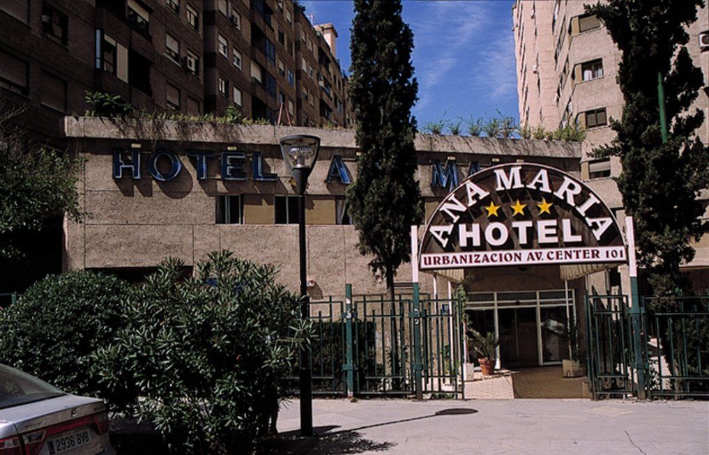 Ana María Granada Exterior foto