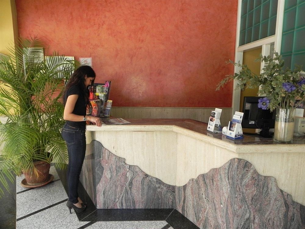 Ana María Granada Exterior foto